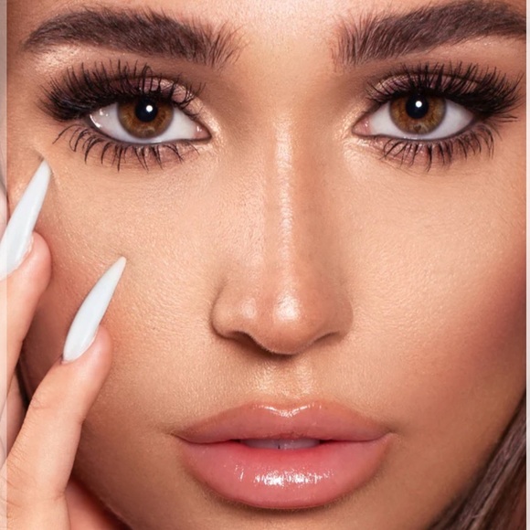 KAB Cosmetics Contour Palette II - Picture 7 of 11